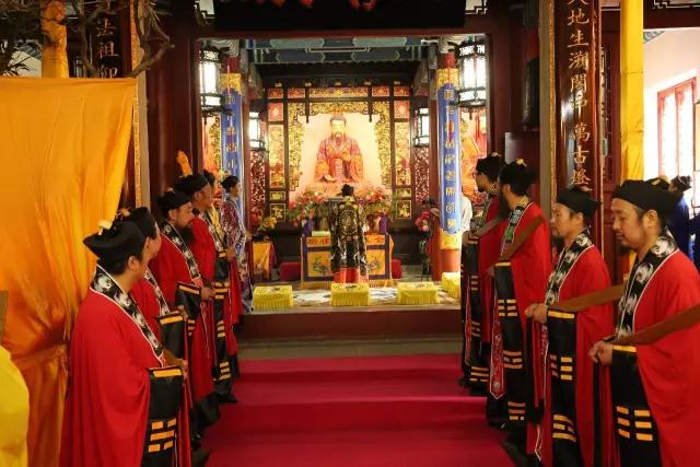 崂山太清宫丁酉戒坛举行戒子呈递投嗣仪-道音文化