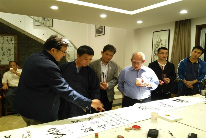 陕西骊山明圣宫迎来港澳台陕四地书法名家