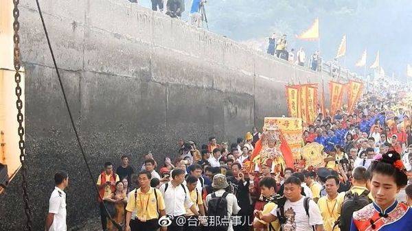 福建省莆田市湄洲岛妈祖圣像到台湾多地巡安