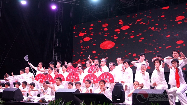 新加坡韭菜芭城隍庙庆祝奉祀清溪显佑伯主100周年庆典开幕