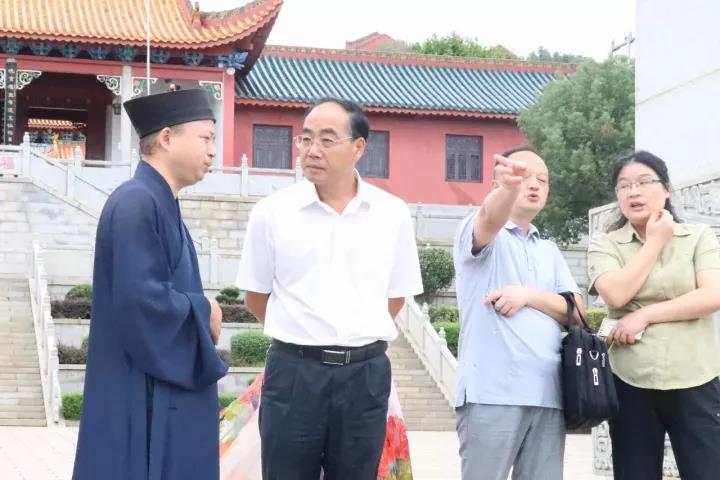 邵阳市人大副主任赵为济一行视察玉清宫调研宗教工作-道音文化