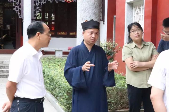 邵阳市人大副主任赵为济一行视察玉清宫调研宗教工作-道音文化