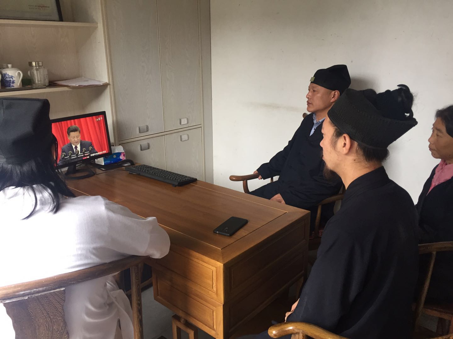 中国道教界组织观看十九大开幕式