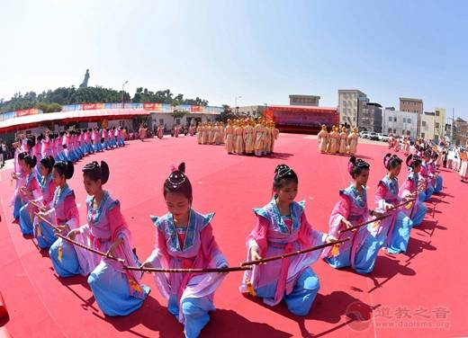 陆丰市妈祖文化研究会举办成立15周年庆典暨纪念天后圣母飞升1030周年祭典