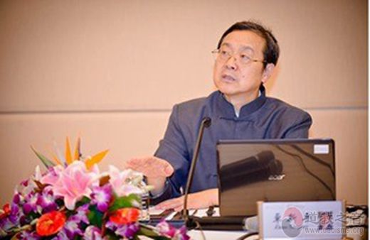 卓新平在成都理工大学国际学术报告厅举办公益讲座-道音文化