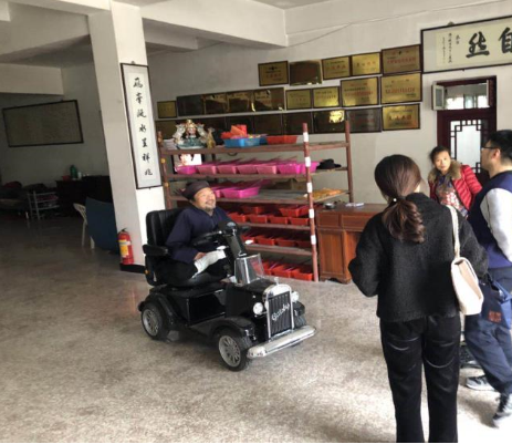 浙江省温州市鹿城区城隍道观陈逢春身残志坚献爱心-道音文化