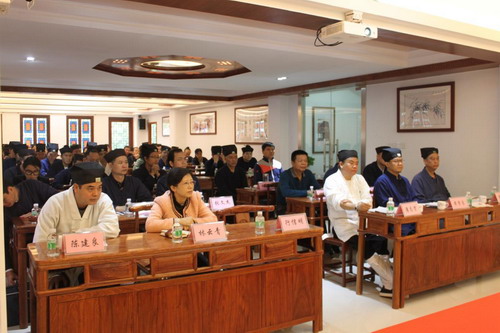 广州民宗局副局长李庆奎为全市道教全体教职人员作党的十九大精神宣讲