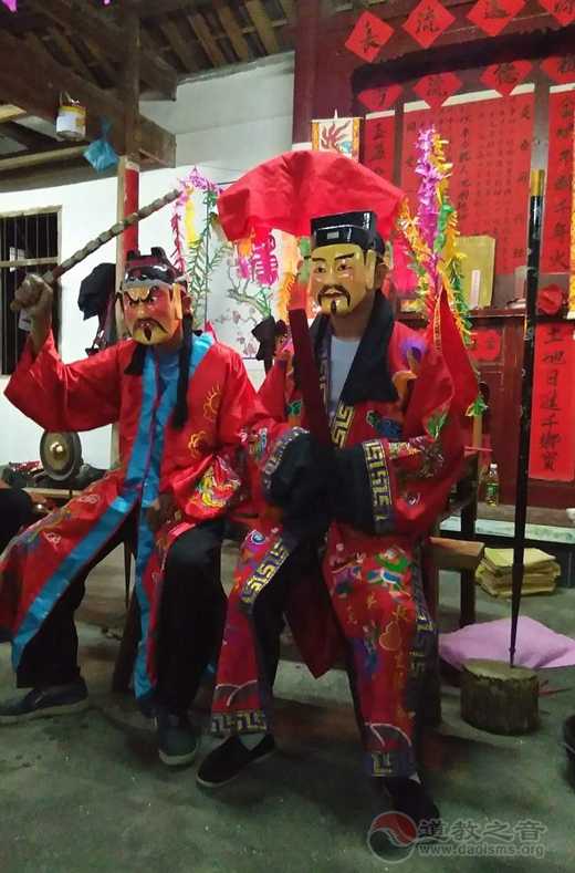 青瑶峒立尸祭——广西全州古老而神秘的祖先崇拜
