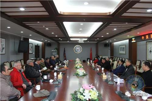 中国道教协会召开离退休老干部座谈会
