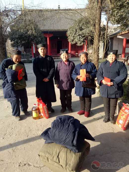 陕西省汉中市道教协会拜望老道长