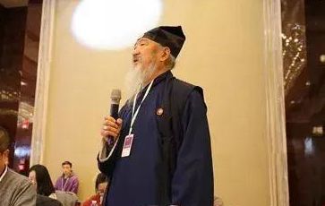 青海省道教协会会长喇宗静道长致2018新年贺词