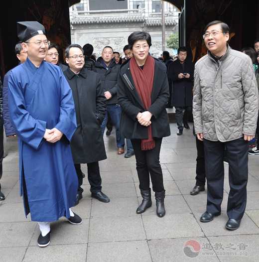 上海市市委常委、统战部部长施小琳向全市道教信众致以新春祝福