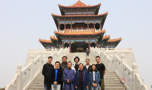 赵卫东教授带领研究生至山东肥城修真宫参观考察3