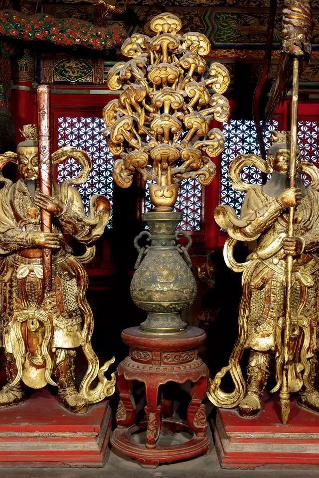 道教圣坛——钦安殿原状陈设器物精粹