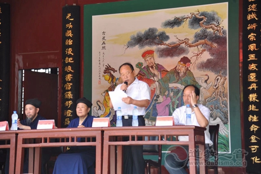冠巾活动