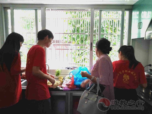 虹桥镇政府慰问浙江东方职业技术学院科普反邪实践队