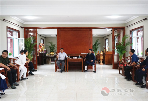 吉林省宗教局安玉杰副局长一行来玄帝观检查指导陞座工作