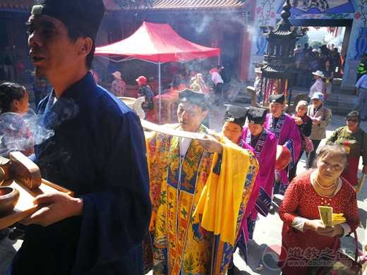 昆明经开区祭虫山三皇宫举办“虫王胜会”