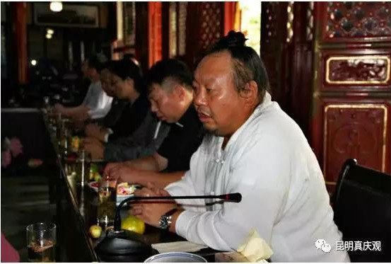 昆明杨皕部长“中秋、国庆” 走访、看望宗教界人士