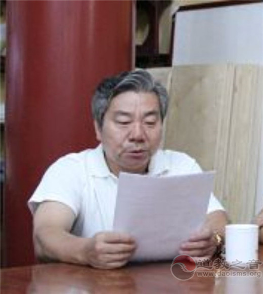 中国崂山道家书画院举行“绘崂山美景，展中华神韵”李大立、吕颖虹、宗明山水画展暨金秋笔会