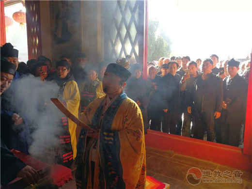 山东省临清市泰山行宫碧霞元君祠隆重举行泰山圣母祈福庙会