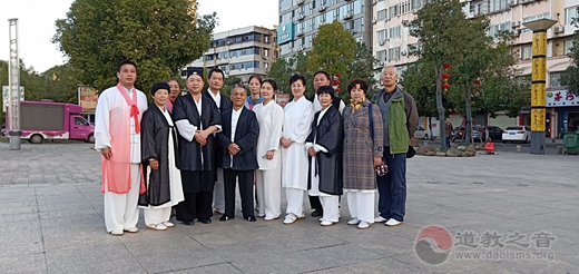 河北道教功夫表演团亮相第七届武当国际演武大会载誉而归
