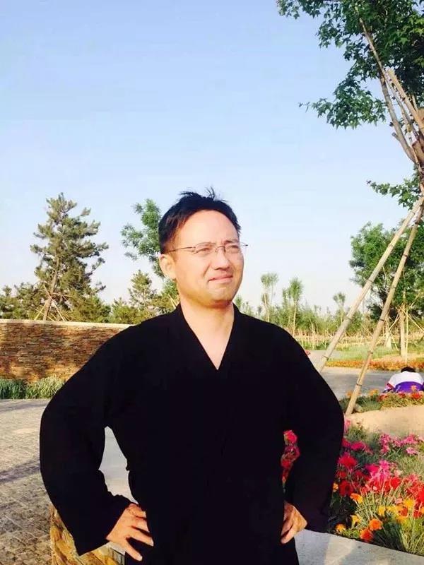 戈国龙