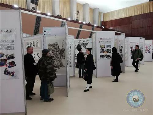 丹青溢彩 翰墨飘香——首届京港道家书画邀请展在香港成功举办