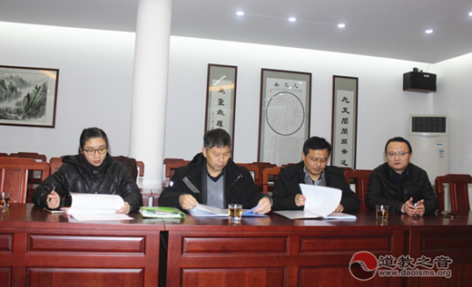 苏州市宗教局副局长周万青一行到玄妙观进行安全工作检查