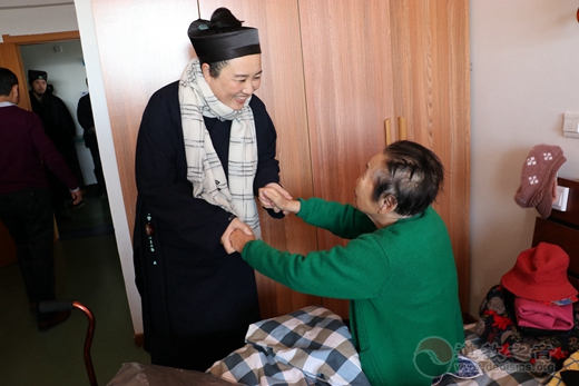 长白山灵应宫2019年春节前夕举行慈善扶贫慰问活动