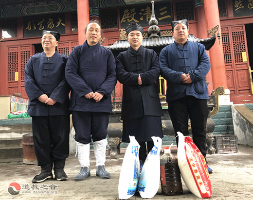 汉中市道协、汉台区道协春节前开展慰问活动