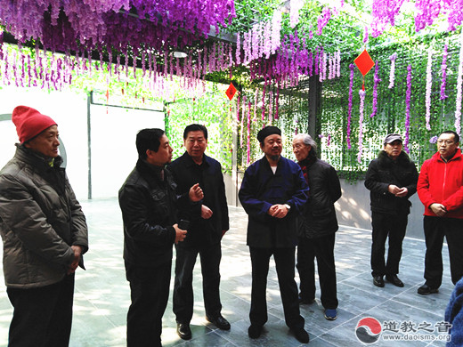 北京西城区举办道教代表人士庆祝建国七十周年书画笔会 