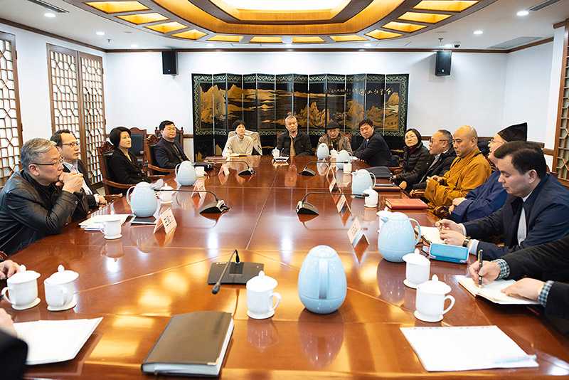 上海宗教界五教联席会议在市委统战部召开
