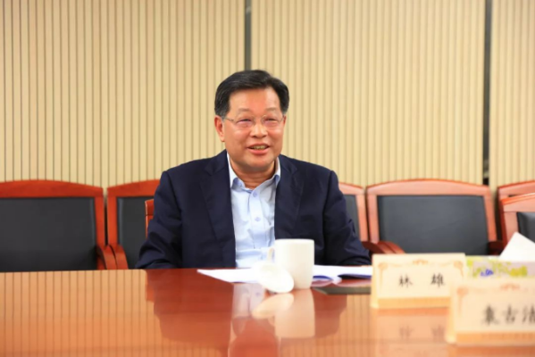 广东省政协副主席林雄到省民族宗教委调研