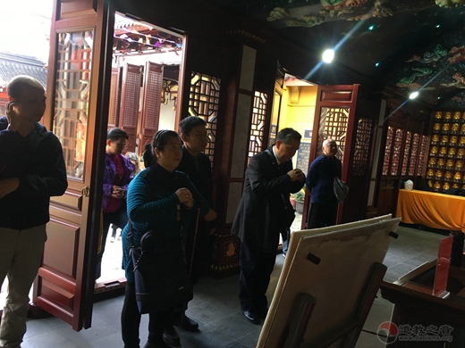 香港一湾圣坛参访团前往苏州城隍庙交流参访