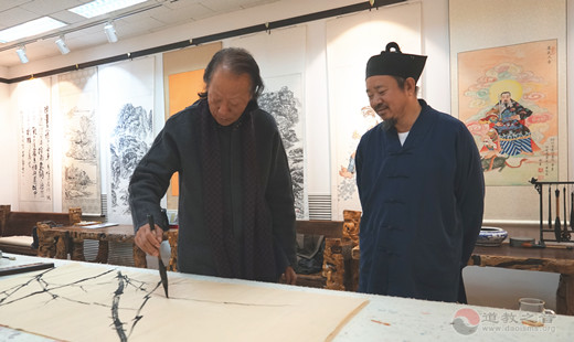 中国道教协会道家书画院举办书画笔会 