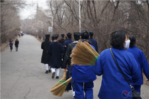 北武当玄帝观前往吉林市烈士陵园和蛟河道士鹤台祭祀