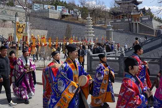 北武当玄帝观真武庙会精彩纷呈 千余人同祝圣寿
