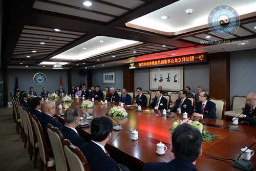 李光富会长会见香港啬色园黄大仙祠董事会北京拜访团一行