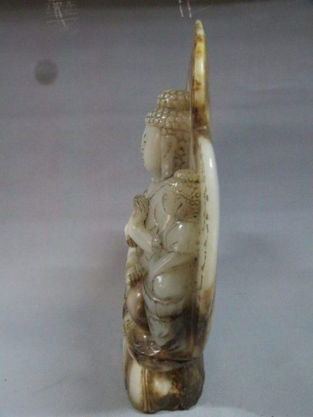 汉代玉器具有很深的“吉祥文化”，主要分为“宗教性和道教性”-道音文化