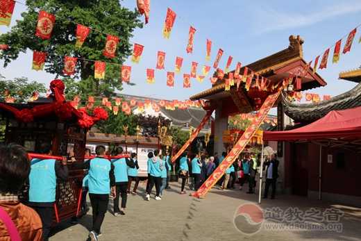 上海松江东岳庙隆重举行第七届传统庙会暨东岳圣帝、杨大神圣诞祭祀庆典祈福活动
