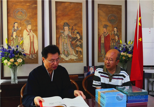 北京东岳庙举行《道教版画丛刊》图书捐赠仪式