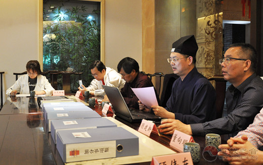 上海市文明和谐寺观教堂创建市级核查小组检查调研上海城隍庙