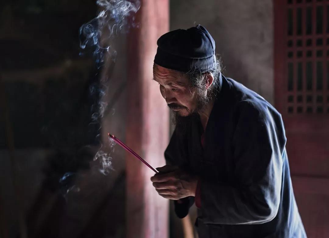 修道需要真功实行，请别做朋友圈的“假精致”