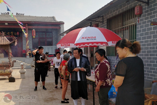 山东省临清市皇殿岗玉皇庙举办爱心义诊