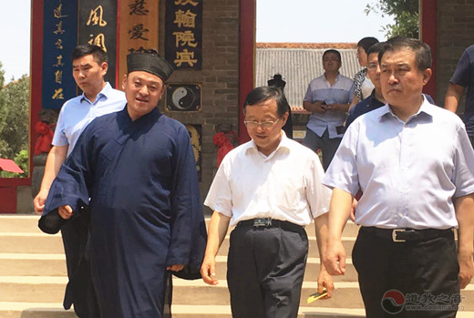 山东省人大法制委副主任委员调研临清市泰山行宫碧霞元君祠