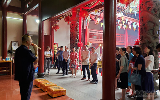 福州市政协副主席一行调研福州陈靖姑祖庙