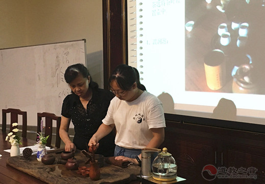 苏州城隍庙成功举办第四届暑期体道班