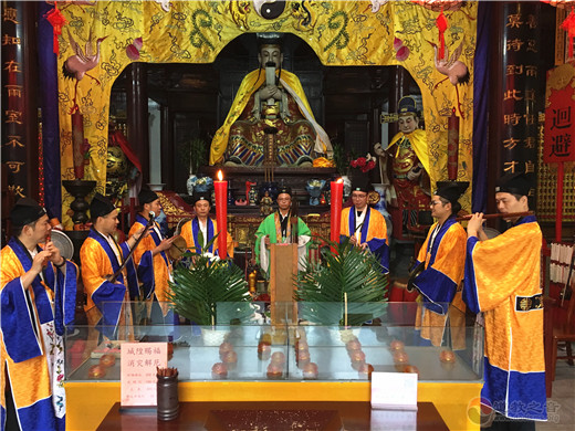 苏州城隍庙举行纪念抗日战争暨世界反法西斯战争胜利74周年祈福法会-道音文化