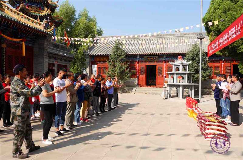 榆林市东山关帝庙中秋节前慰问低保困难户-道音文化
